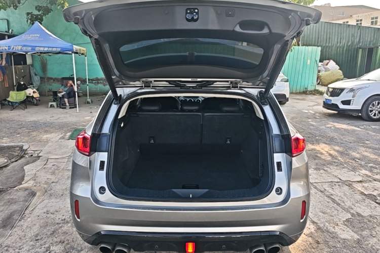Used Wey VV7 2019 Upgraded Model 2.0T Ultra-Luxury Version China V Standard Trunk