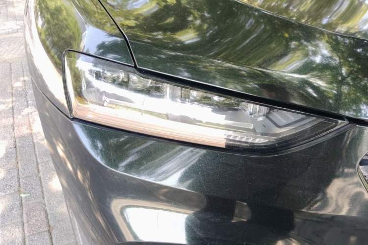 Used Wey VV7 2019 Upgraded Model 2.0T Flagship Version China V Standard Right Front Headlight