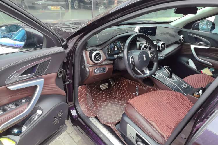 Used Wey VV7 2019 Upgraded Model 2.0T Flagship Version China V Standard Driver Seat