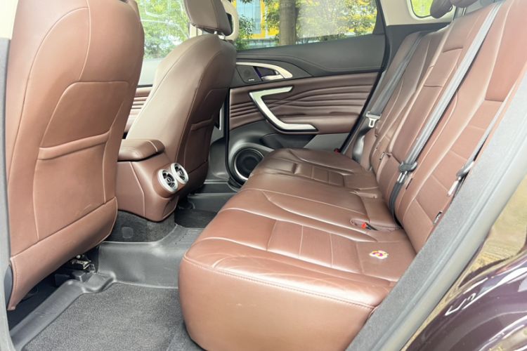 Used Wey VV7 2019 Upgraded Model 2.0T Flagship Version China VI Interior 7
