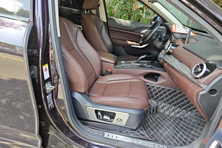 Used Wey VV7 2019 Upgraded Model 2.0T Flagship Version China V Standard Right Front Seat