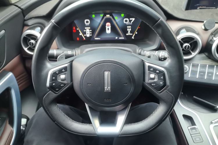 Used Wey VV7 2019 Upgraded Model 2.0T Flagship Version China V Standard Steering Wheel