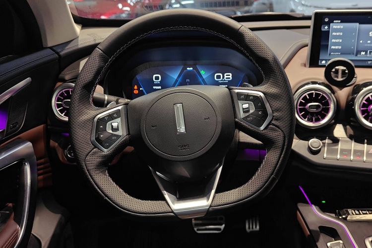 Used Wey VV7 2019 Upgraded Model 2.0T Flagship Version China VI Steering Wheel