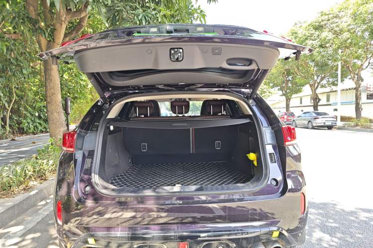 Used Wey VV7 2019 Upgraded Model 2.0T Flagship Version China V Standard Trunk