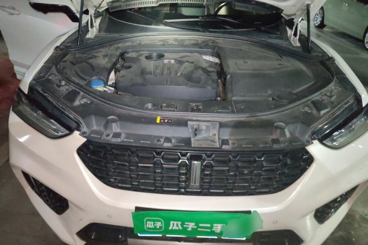 Used Wey VV7 2019 Upgraded Model 2.0T Ultra-Luxury Version China VI Standard Engine Bay