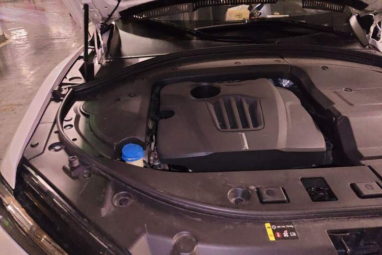 Used Wey VV7 2019 Upgraded Model 2.0T Flagship Version China V Standard Engine Bay Right