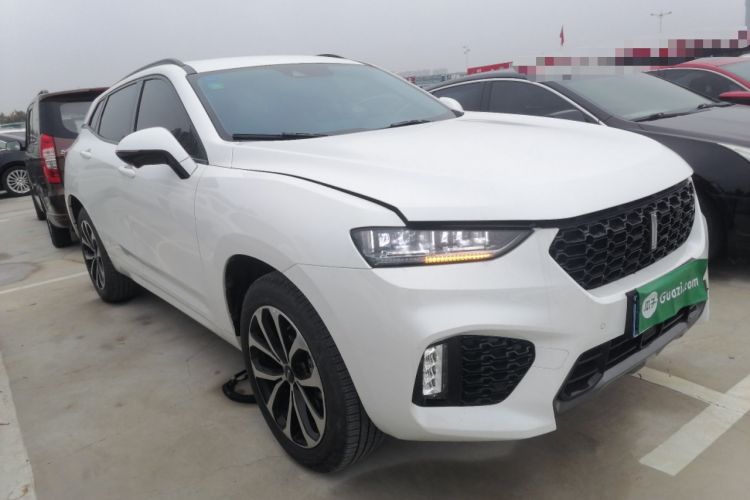 Used Wey VV7 2019 Upgraded Model 2.0T Ultra-Luxury Version China VI Standard Front Right 45 Deg
