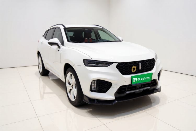 Used Wey VV7 2019 Upgraded Model 2.0T Flagship Version China V Standard Front Right 45 Deg