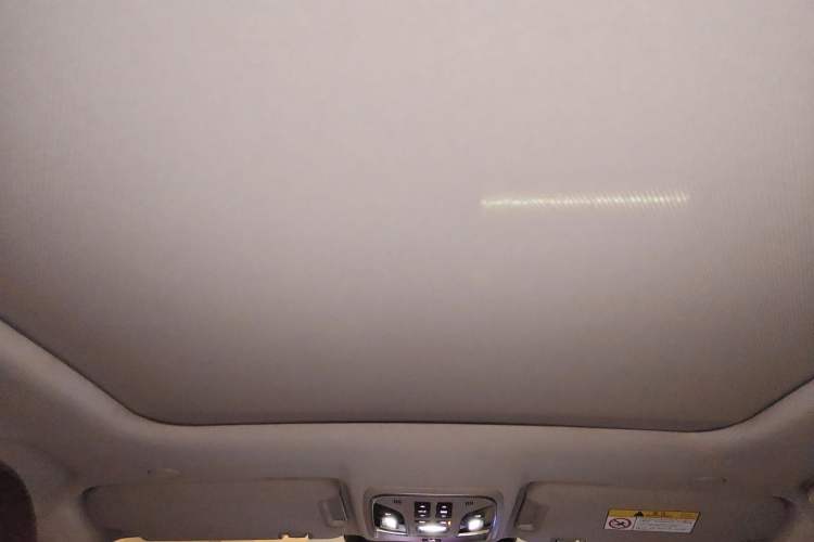 Used Wey VV7 2019 Upgraded Model 2.0T Flagship Version China V Standard Headliner