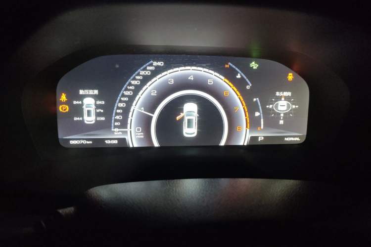 Used Wey VV7 2019 Upgraded Model 2.0T Ultra-Luxury Version China V Standard Instrument Cluster