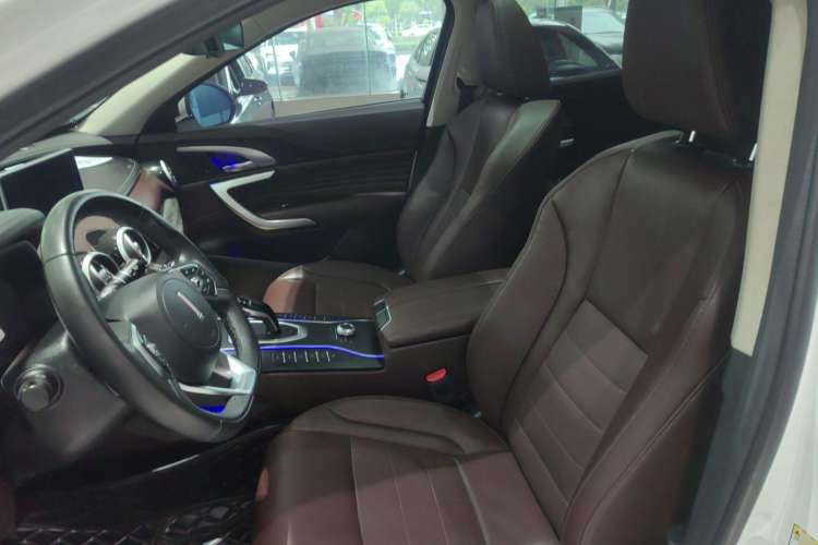 Used Wey VV7 2019 Upgraded Model 2.0T Flagship Version China V Standard Left Front Seat