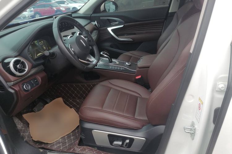Used Wey VV7 2019 Upgraded Model 2.0T Ultra-Luxury Version China VI Standard Left Front Seat