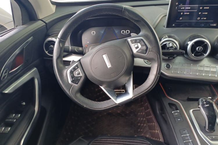Used Wey VV7 2019 Upgraded Model 2.0T Flagship Version China VI Steering Wheel