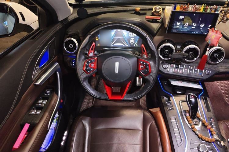 Used Wey VV7 2019 Upgraded Model 2.0T Flagship Version China V Standard Steering Wheel