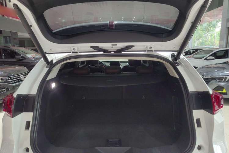 Used Wey VV7 2019 Upgraded Model 2.0T Flagship Version China V Standard Trunk