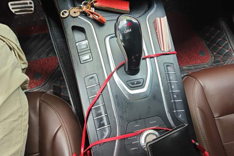 Used Wey VV7 2019 Upgraded Model 2.0T Flagship Version China VI Gear Lever