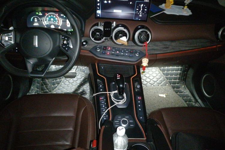 Used Wey VV7 2020 2.0T Flagship Edition Center Console