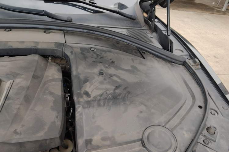 Used Wey VV7 2020 2.0T Flagship Edition Engine Bay Left