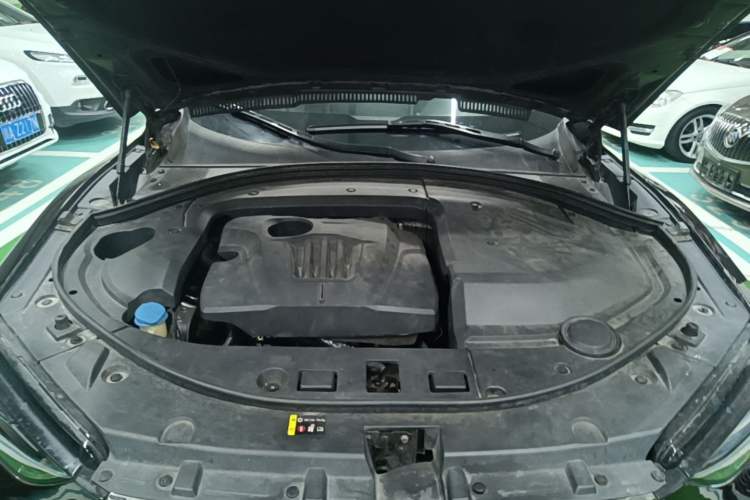 Used Wey VV7 2020 2.0T Ultra-Luxury Version Engine Bay