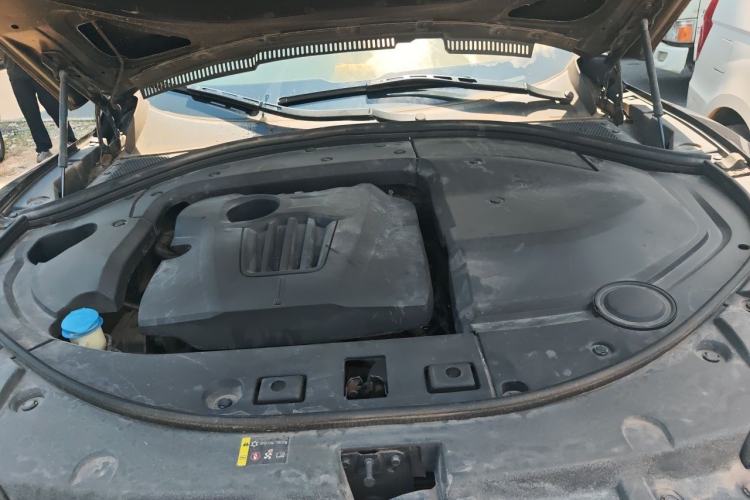 Used Wey VV7 2020 2.0T Ultra-Luxury Version Engine Bay