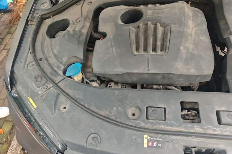 Used Wey VV7 2020 2.0T Flagship Edition Engine Bay Right