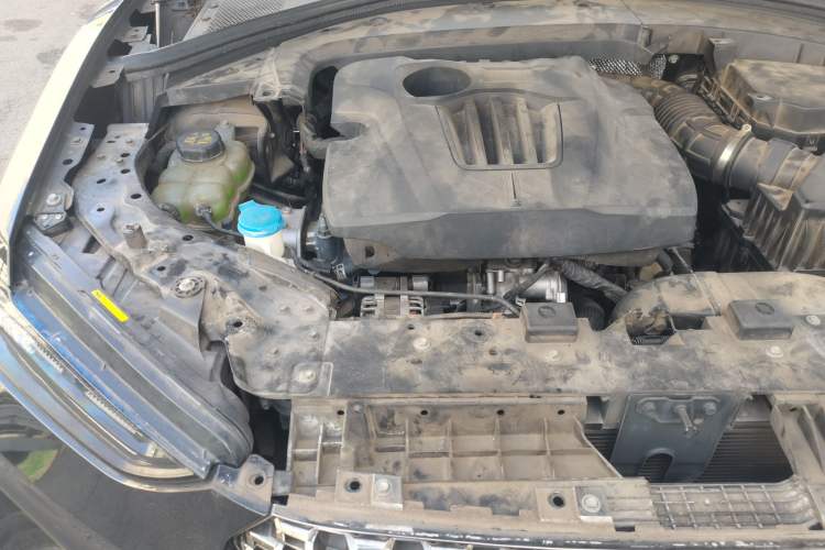 Used Wey VV7 2020 2.0T Flagship Edition Engine Bay Right