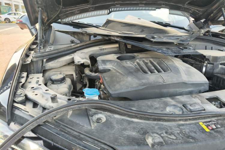 Used Wey VV7 2020 2.0T Flagship Edition Engine Bay Right