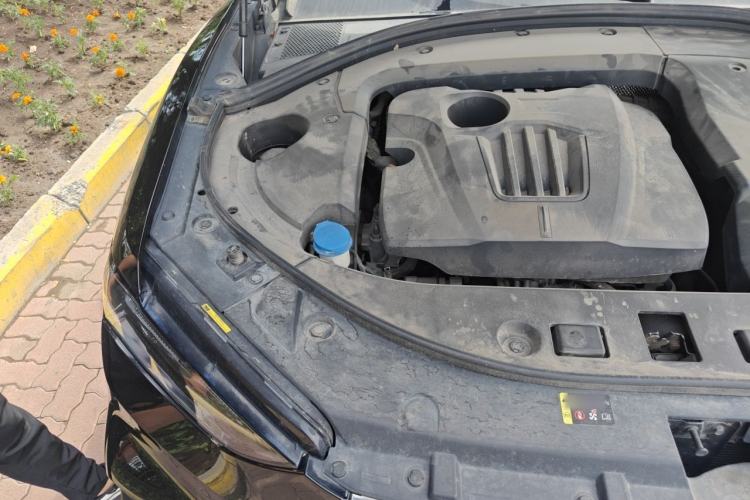 Used Wey VV7 2020 2.0T Flagship Edition Engine Bay Right