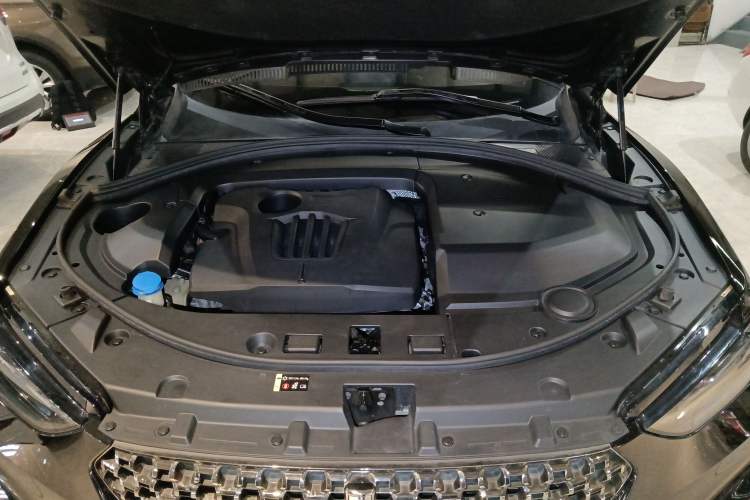 Used Wey VV7 2020 2.0T Flagship Edition Engine Bay