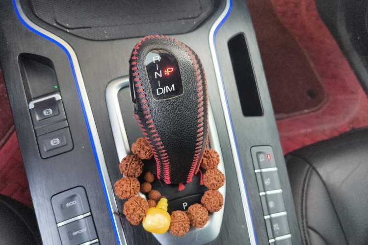 Used Wey VV7 2020 2.0T Flagship Edition Gear Lever
