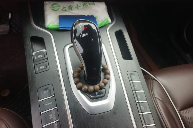 Used Wey VV7 2020 2.0T Ultra-Luxury Version Gear Lever