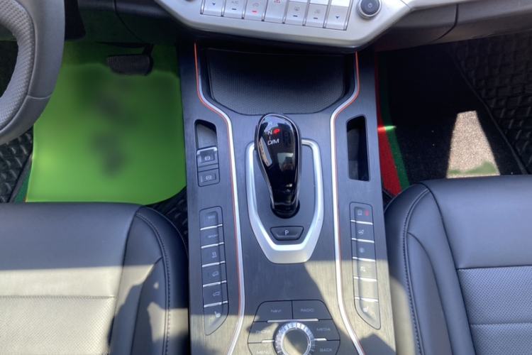 Used Wey VV7 2020 2.0T Ultra-Luxury Version Gear Lever