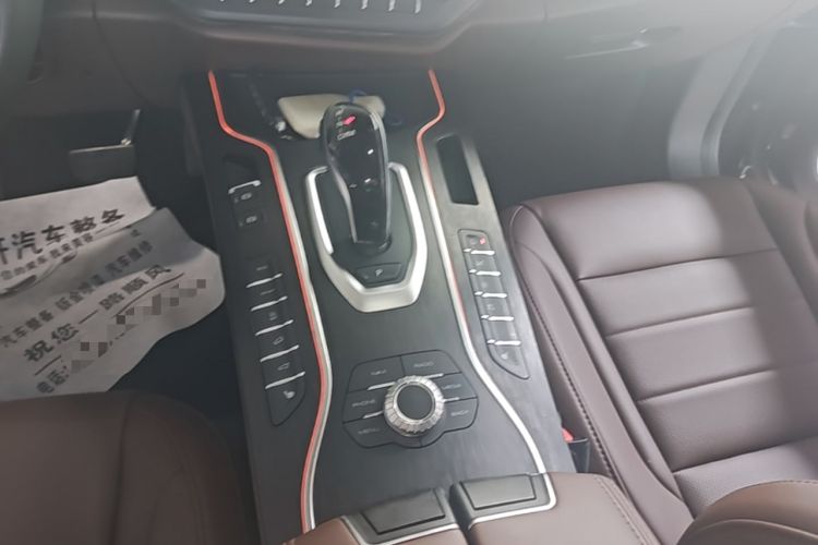 Used Wey VV7 2020 2.0T Ultra-Luxury Version Gear Lever