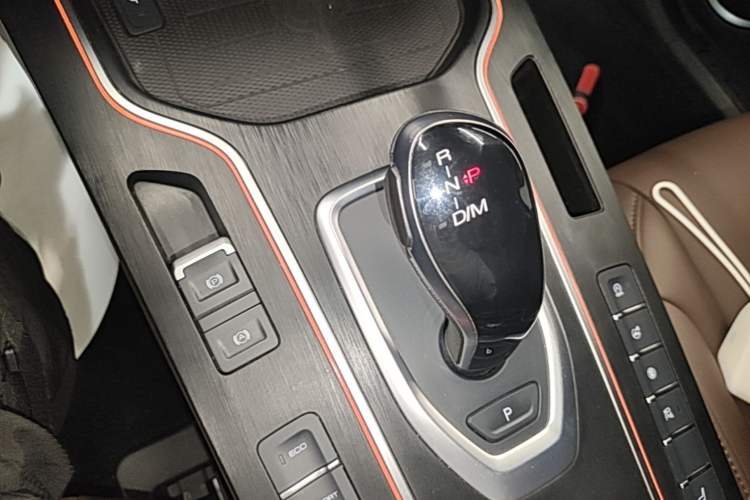 Used Wey VV7 2020 2.0T Flagship Edition Gear Lever