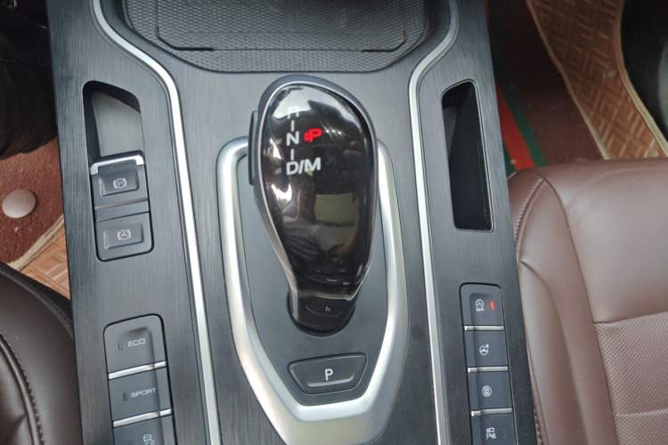 Used Wey VV7 2020 2.0T Flagship Edition Gear Lever