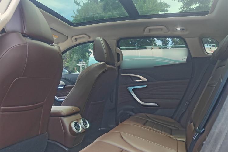Used Wey VV7 2020 2.0T Ultra-Luxury Version Interior 2