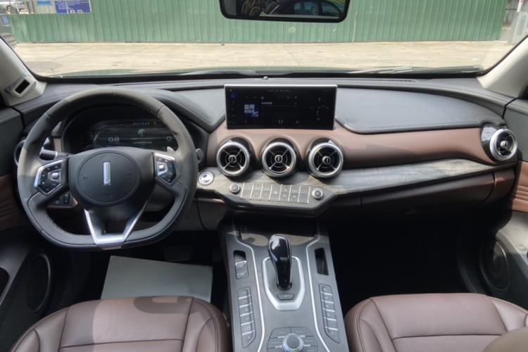 Used Wey VV7 2020 2.0T Flagship Edition Interior 4