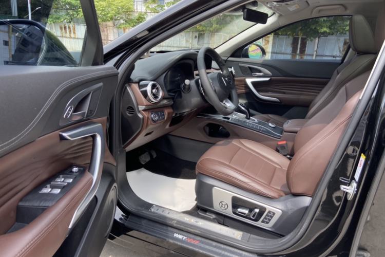 Used Wey VV7 2020 2.0T Flagship Edition Interior 8