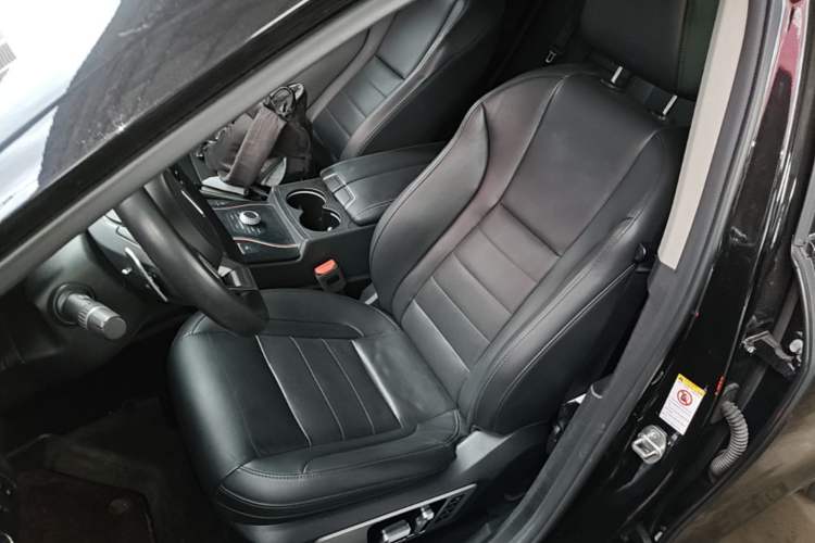 Used Wey VV7 2020 2.0T Flagship Edition Left Front Seat