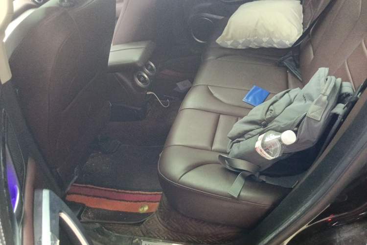 Used Wey VV7 2020 2.0T Ultra-Luxury Version Left Rear Seat