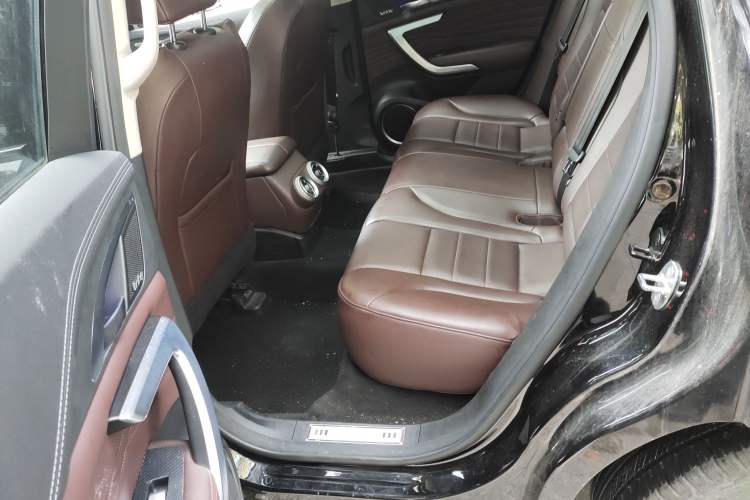 Used Wey VV7 2020 2.0T Ultra-Luxury Version Left Rear Seat