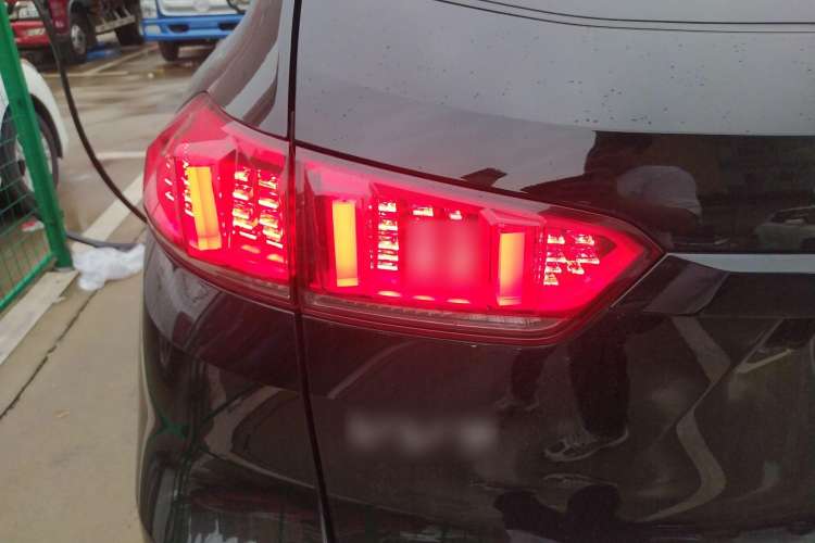 Used Wey VV7 2020 2.0T Flagship Edition Left Rear Taillight