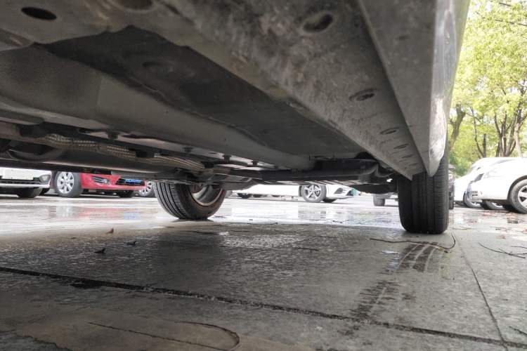 Used Wey VV7 2020 2.0T Ultra-Luxury Version Left Side Sill