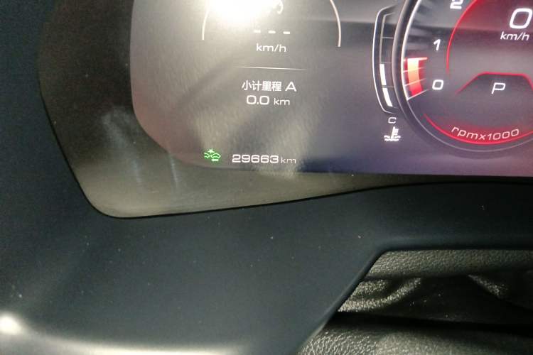 Used Wey VV7 2020 2.0T Flagship Edition Odometer Close Up