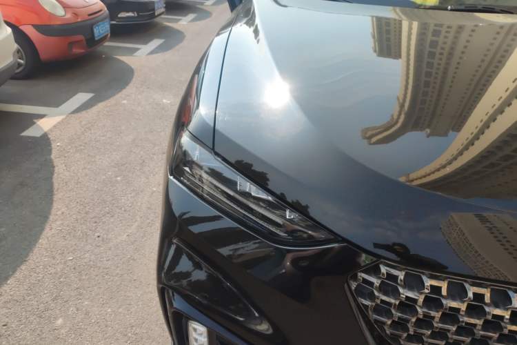 Used Wey VV7 2020 2.0T Ultra-Luxury Version Right Front Headlight