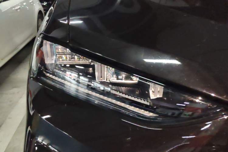 Used Wey VV7 2020 2.0T Flagship Edition Right Front Headlight