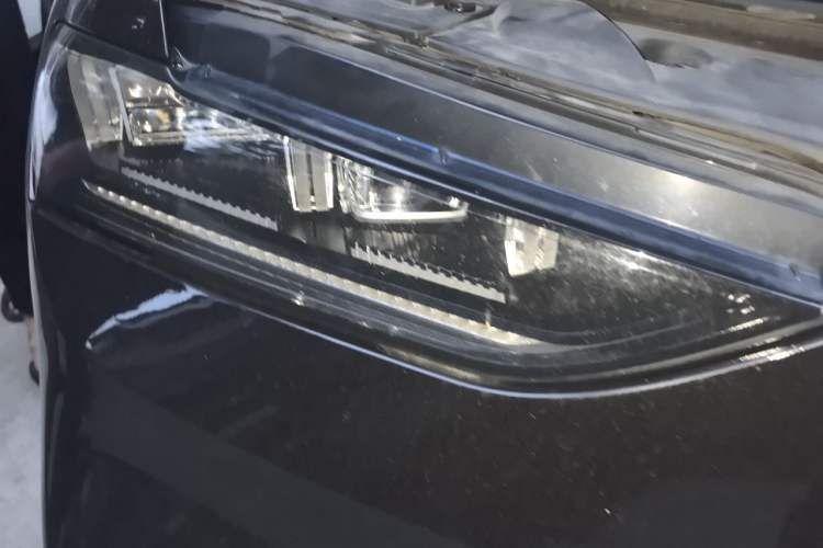 Used Wey VV7 2020 2.0T Flagship Edition Right Front Headlight