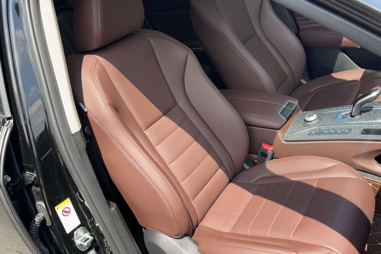 Used Wey VV7 2020 2.0T Flagship Edition Right Front Seat