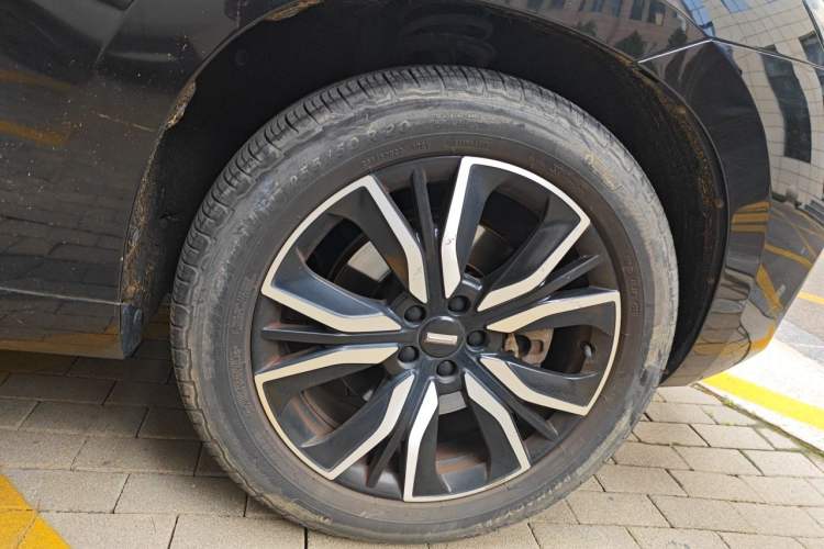 Used Wey VV7 2020 2.0T Flagship Edition Right Front Wheel Hub