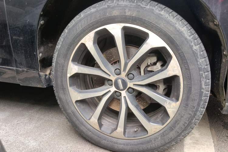 Used Wey VV7 2020 2.0T Ultra-Luxury Version Right Front Wheel Hub